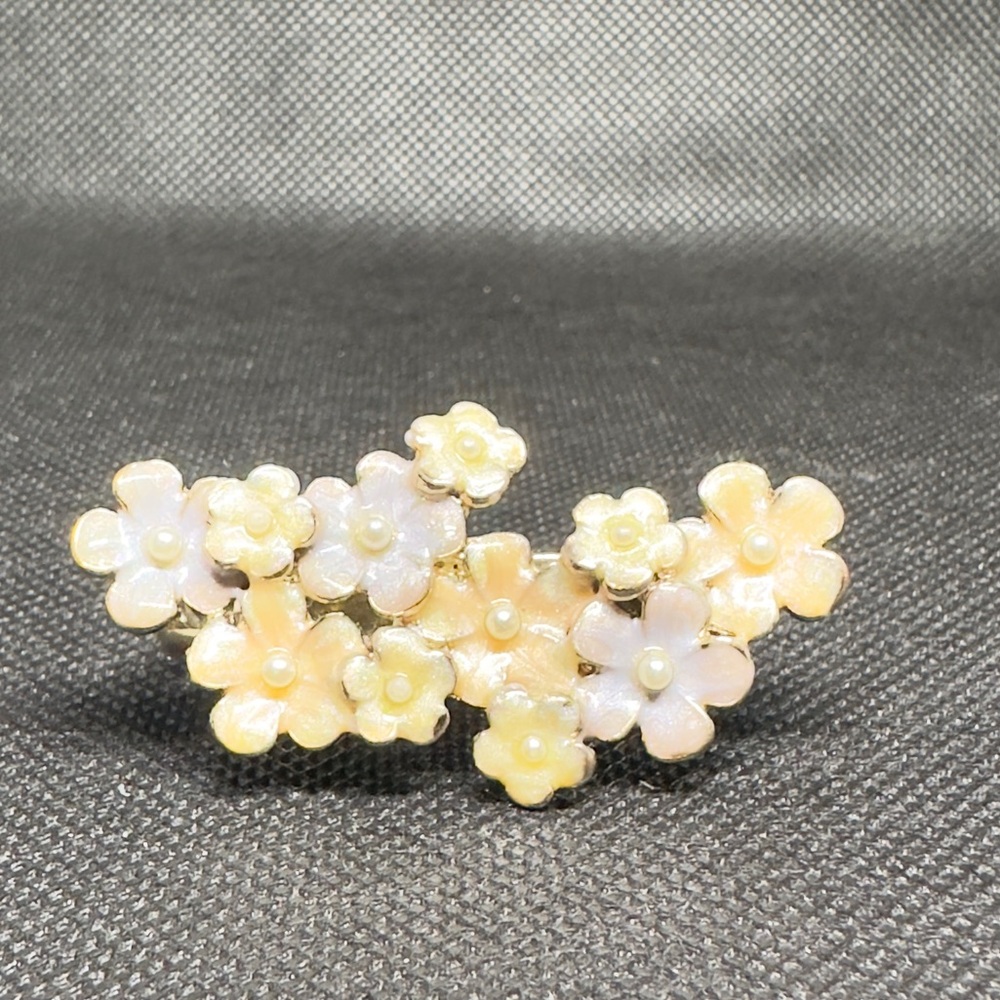 Double finger enamel flower ring